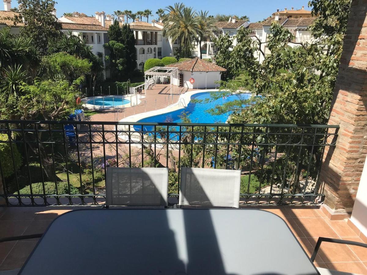 Marbella - Estepona Beach Frontline Apartment מראה חיצוני תמונה